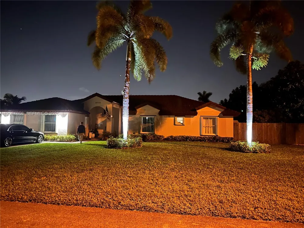 28565 SW 158th Ct #1 Homestead, FL 33033