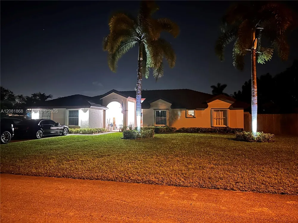 28565 SW 158th Ct #1 Homestead, FL 33033