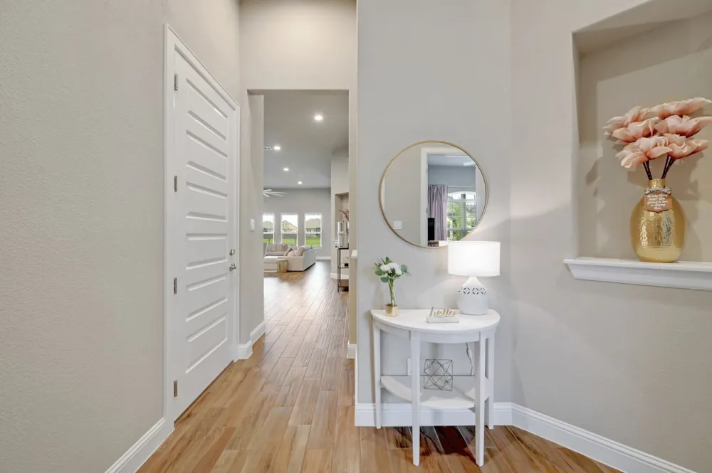 6813 Leonardo Drive Round Rock, TX 78665