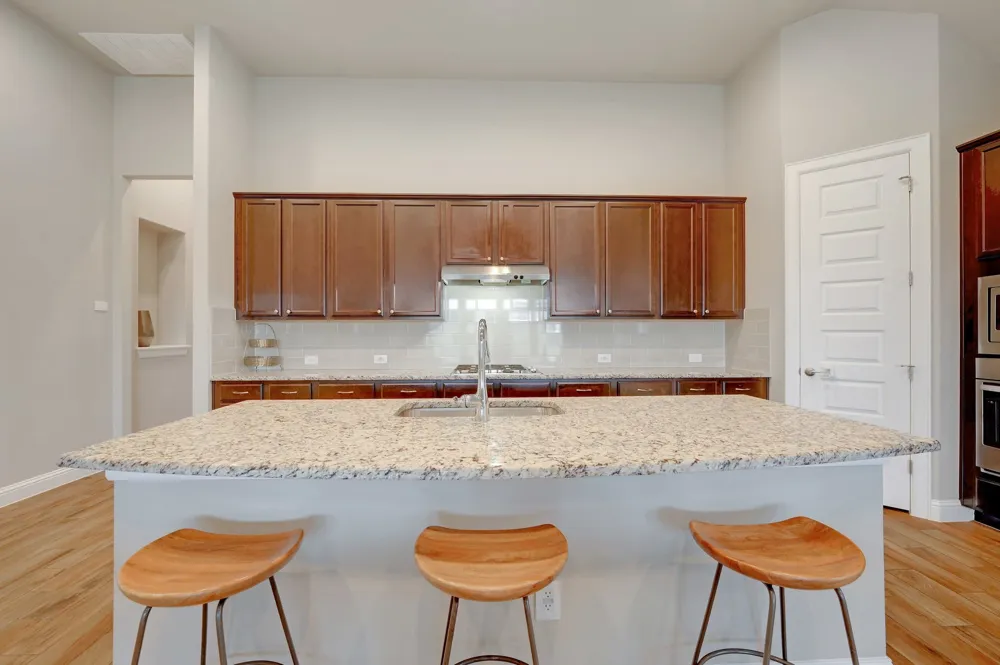 6813 Leonardo Drive Round Rock, TX 78665