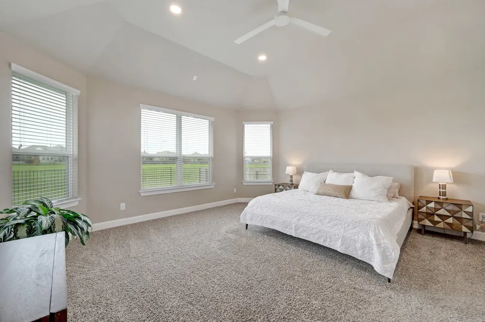6813 Leonardo Drive Round Rock, TX 78665