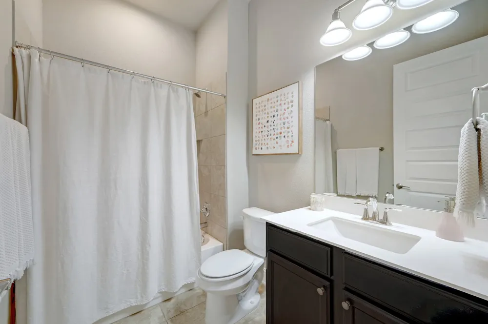 6813 Leonardo Drive Round Rock, TX 78665