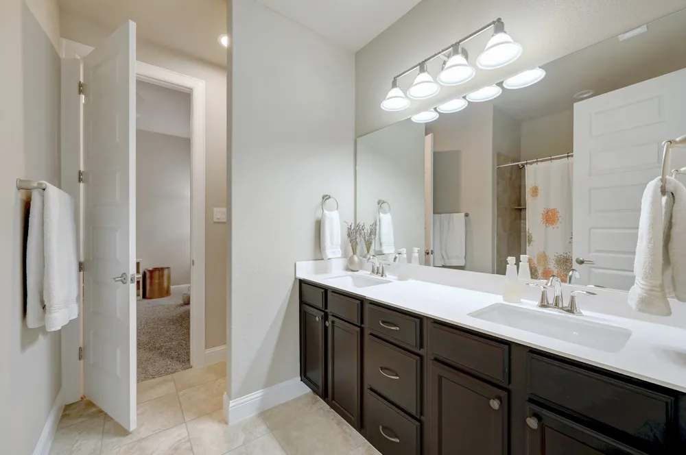 6813 Leonardo Drive Round Rock, TX 78665