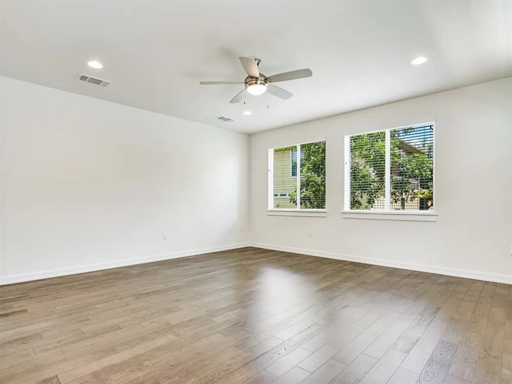 6800 Menchaca Road #39 Austin, TX 78745
