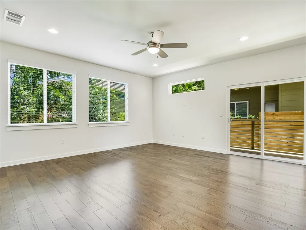 6800 Menchaca Road #39 Austin, TX 78745