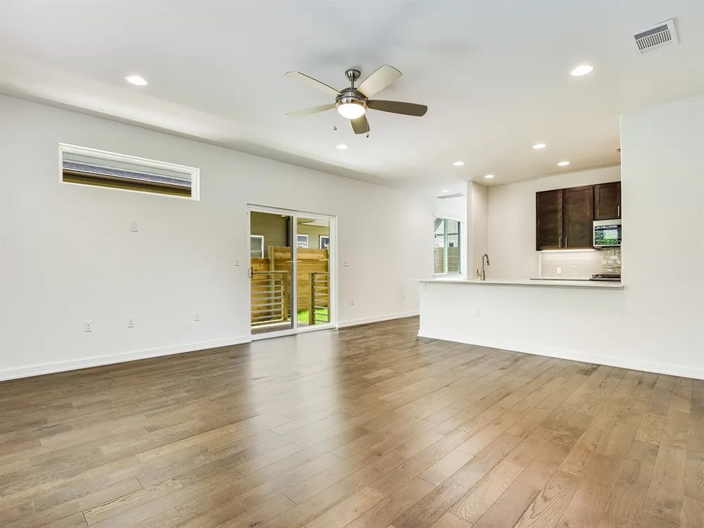 6800 Menchaca Road #39 Austin, TX 78745