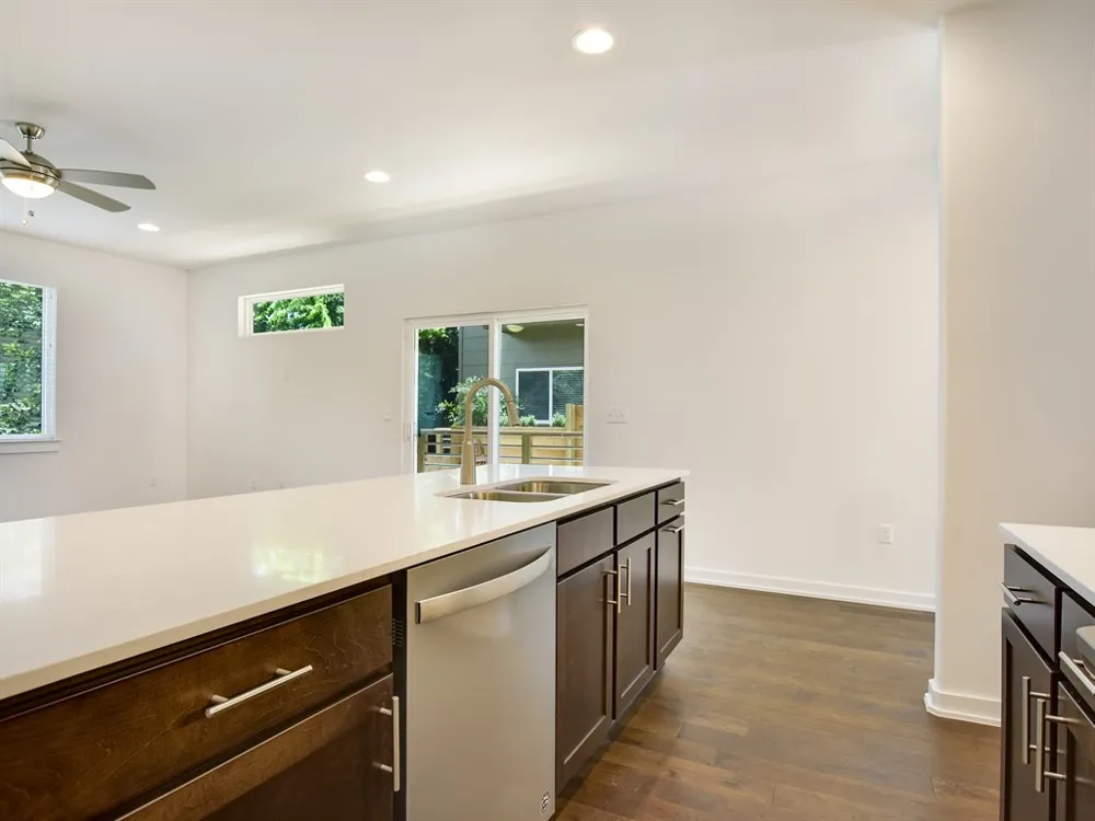 6800 Menchaca Road #39 Austin, TX 78745