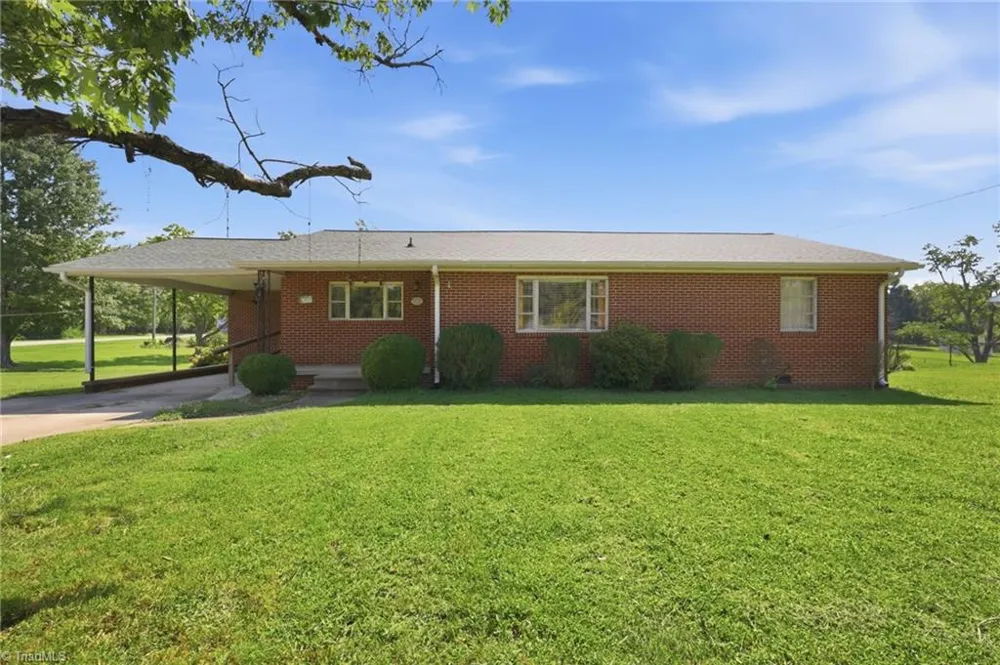 1700 Parham Drive Graham, NC 27253