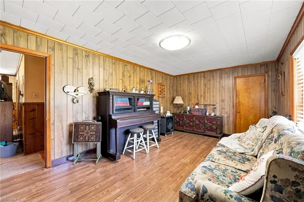 1700 Parham Drive Graham, NC 27253