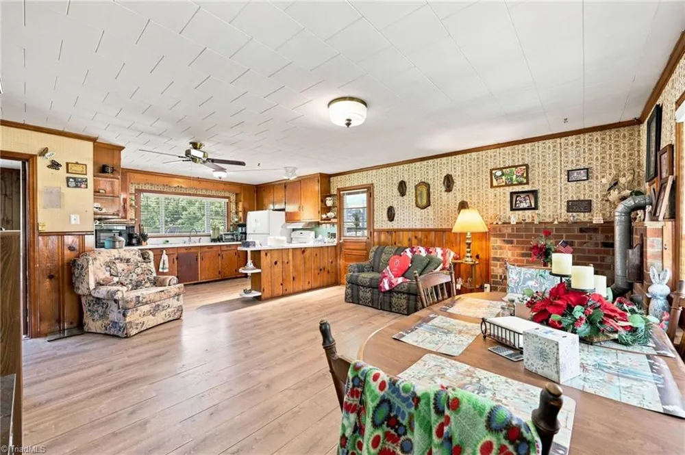 1700 Parham Drive Graham, NC 27253