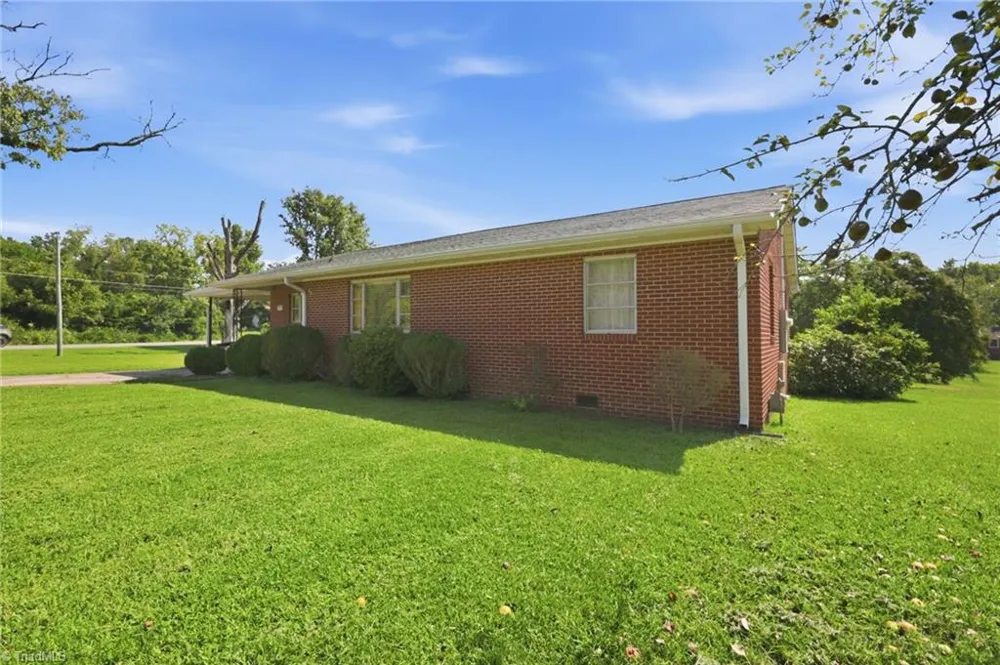1700 Parham Drive Graham, NC 27253