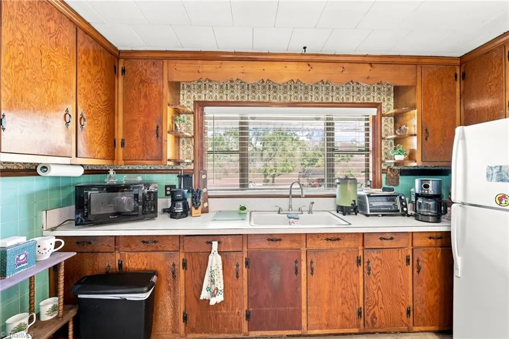 1700 Parham Drive Graham, NC 27253