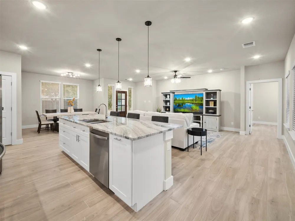5338 Howard St Street San Antonio, TX 78212
