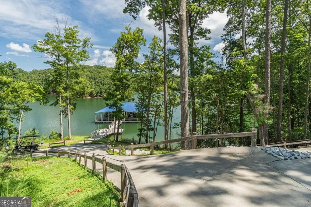 5107 Watchmans CV Gainesville, GA 30504