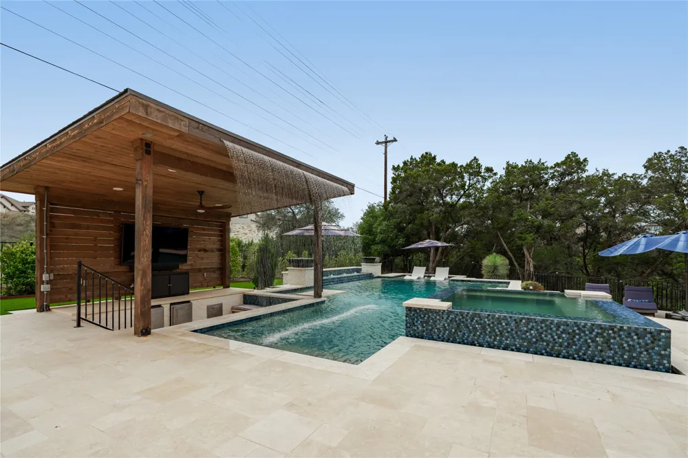 701 Echelon Place Lakeway, TX 78738