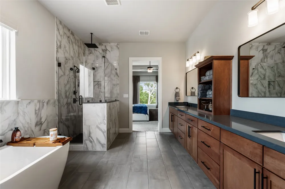 701 Echelon Place Lakeway, TX 78738