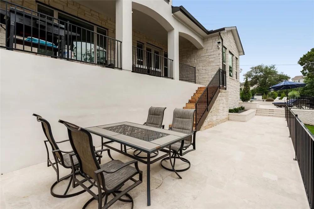 701 Echelon Place Lakeway, TX 78738