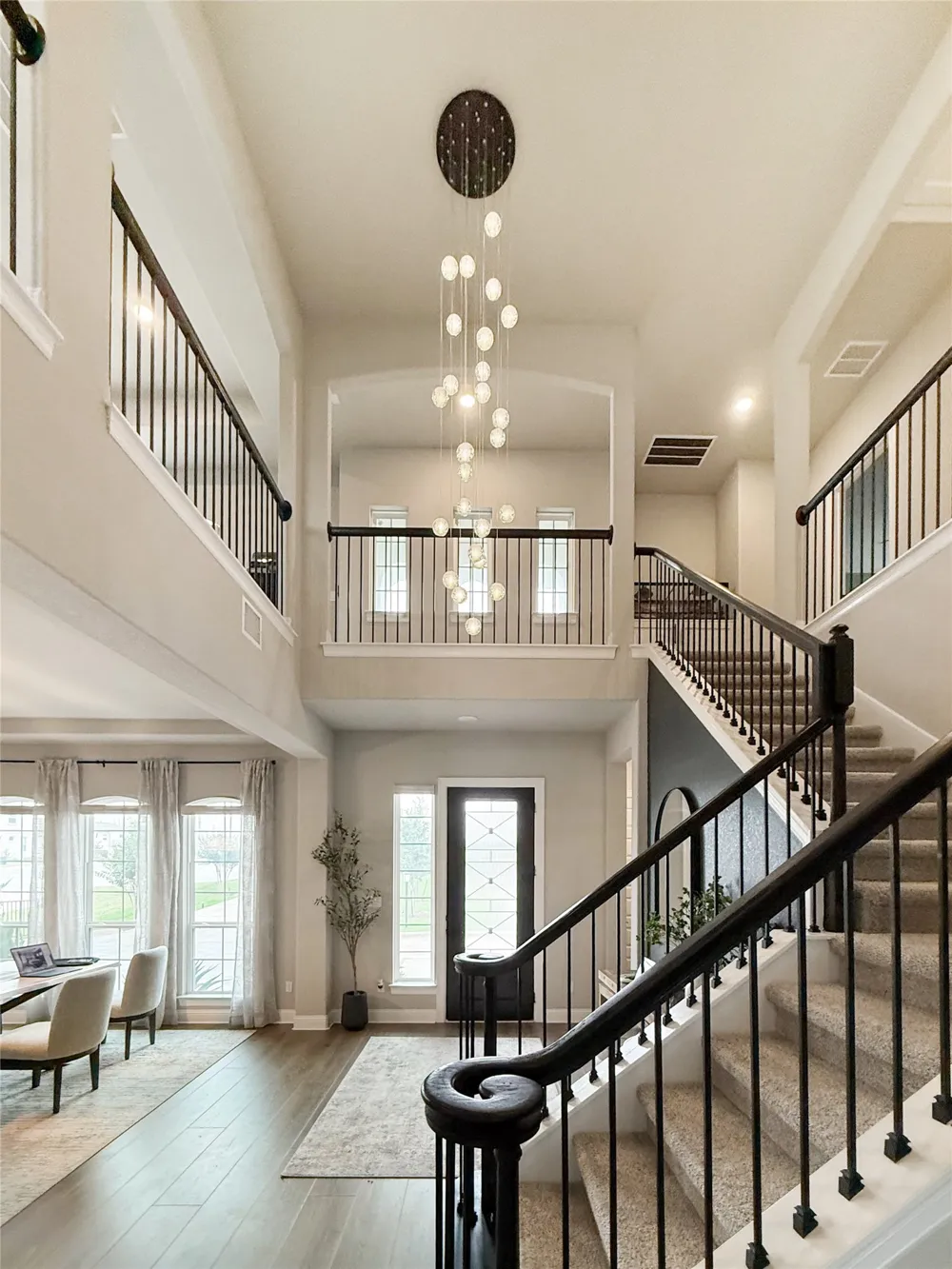 701 Echelon Place Lakeway, TX 78738
