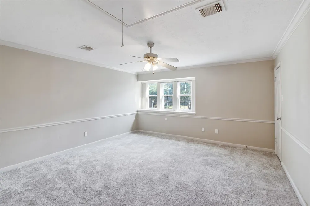 5127 Heathfield Court Houston, TX 77084