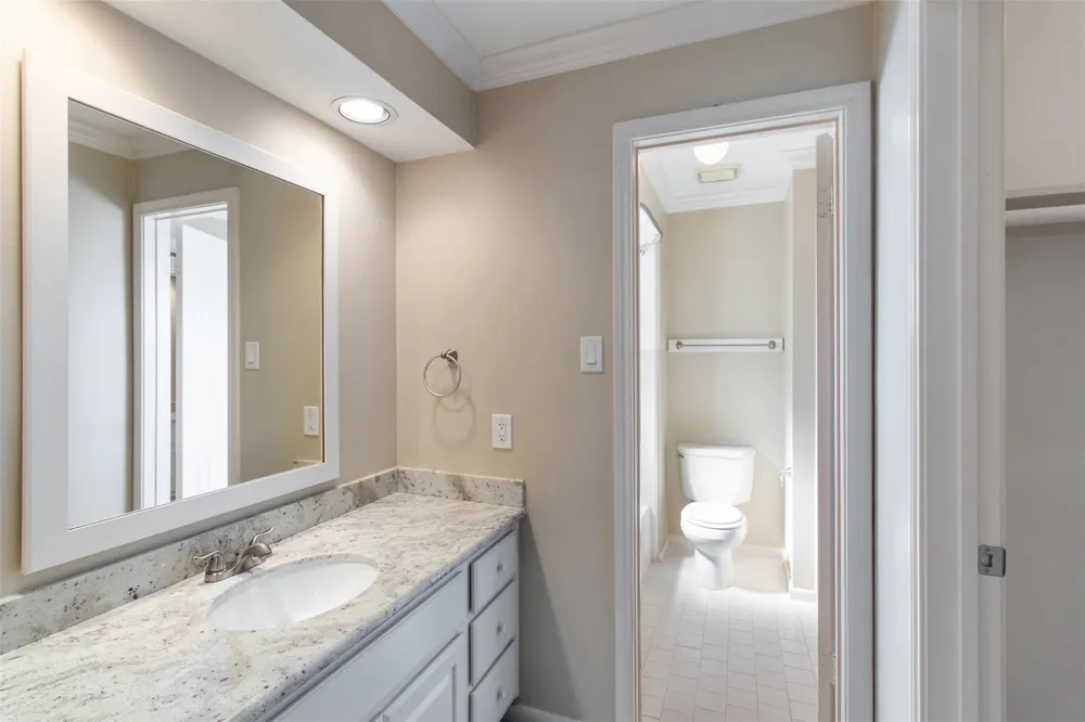 5127 Heathfield Court Houston, TX 77084