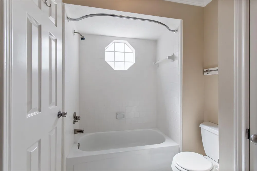 5127 Heathfield Court Houston, TX 77084