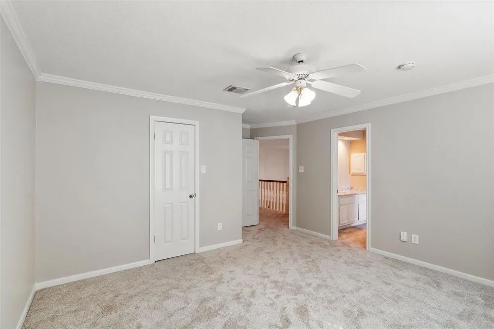 5127 Heathfield Court Houston, TX 77084