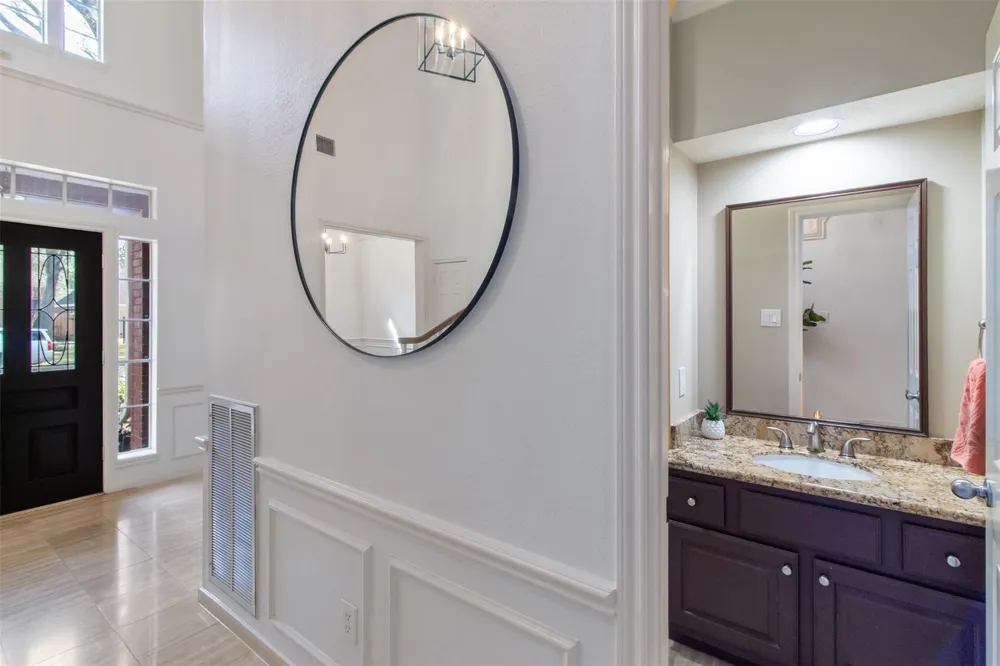 5127 Heathfield Court Houston, TX 77084
