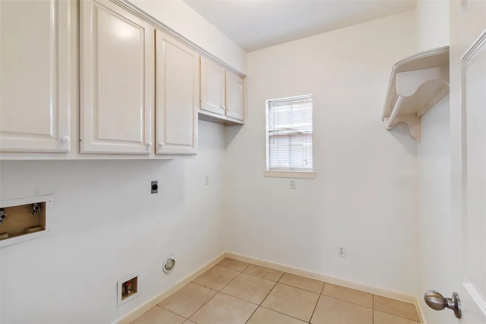 5127 Heathfield Court Houston, TX 77084