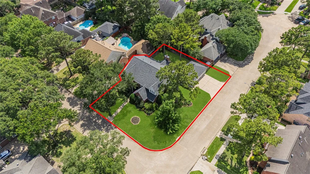 5127 Heathfield Court Houston, TX 77084