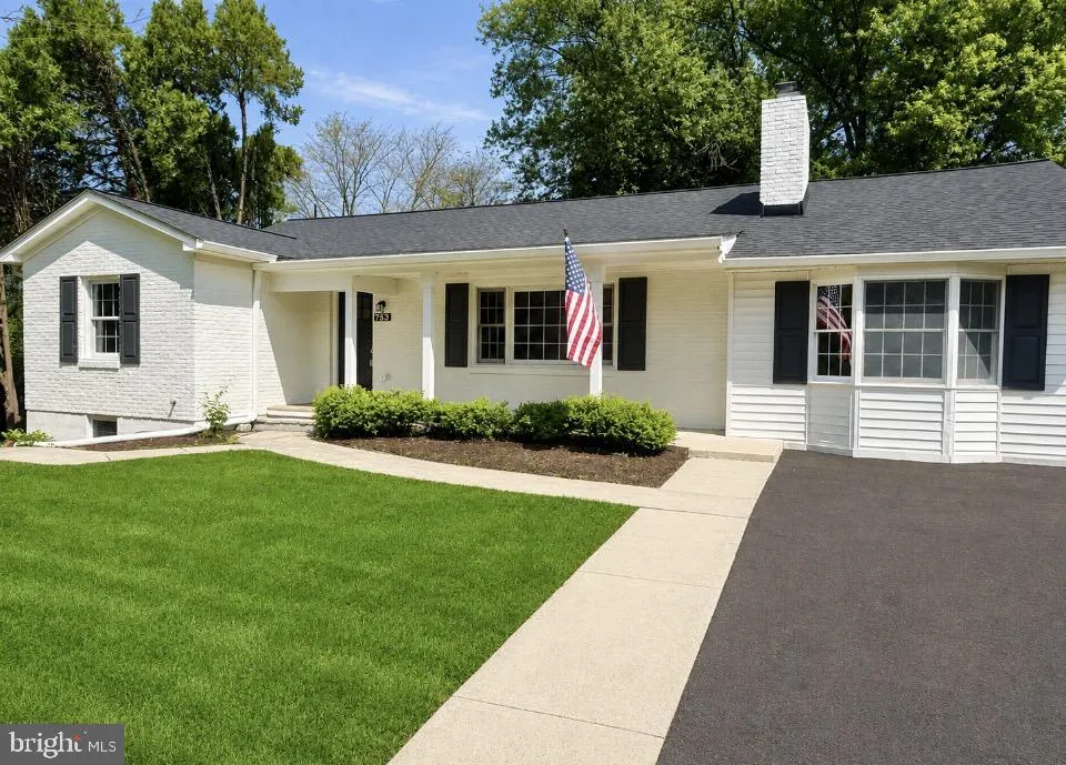 753 BEAR WALLOW ROAD Warrenton, VA 20186