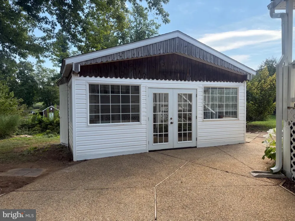 753 BEAR WALLOW ROAD Warrenton, VA 20186