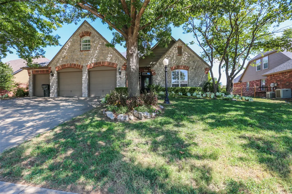 9307 98th East Court E Owasso, OK 74055