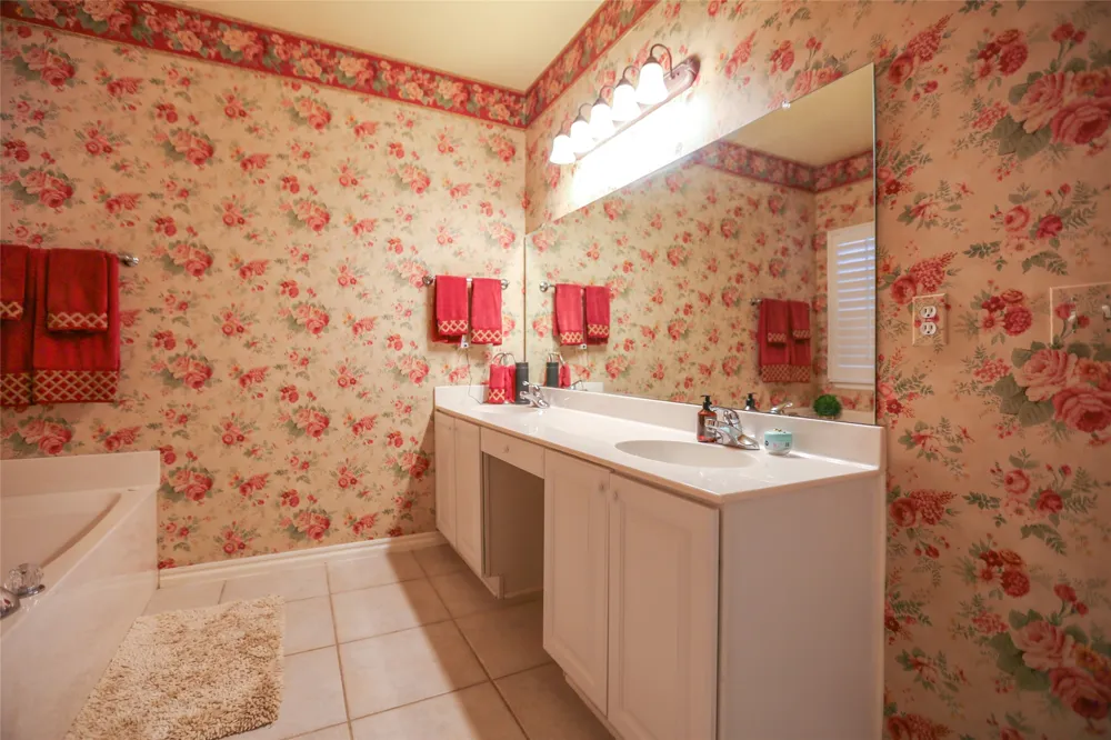 9307 98th East Court E Owasso, OK 74055