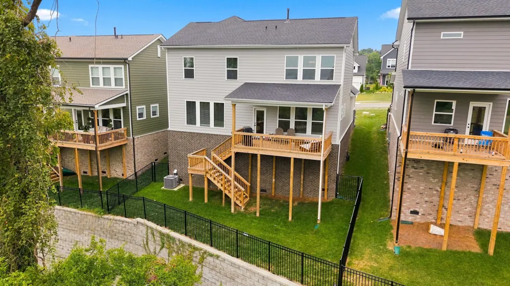 1086 Callaway Dr Lebanon, TN 37087