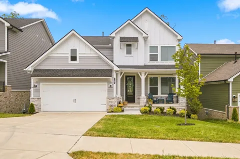 1086 Callaway Dr