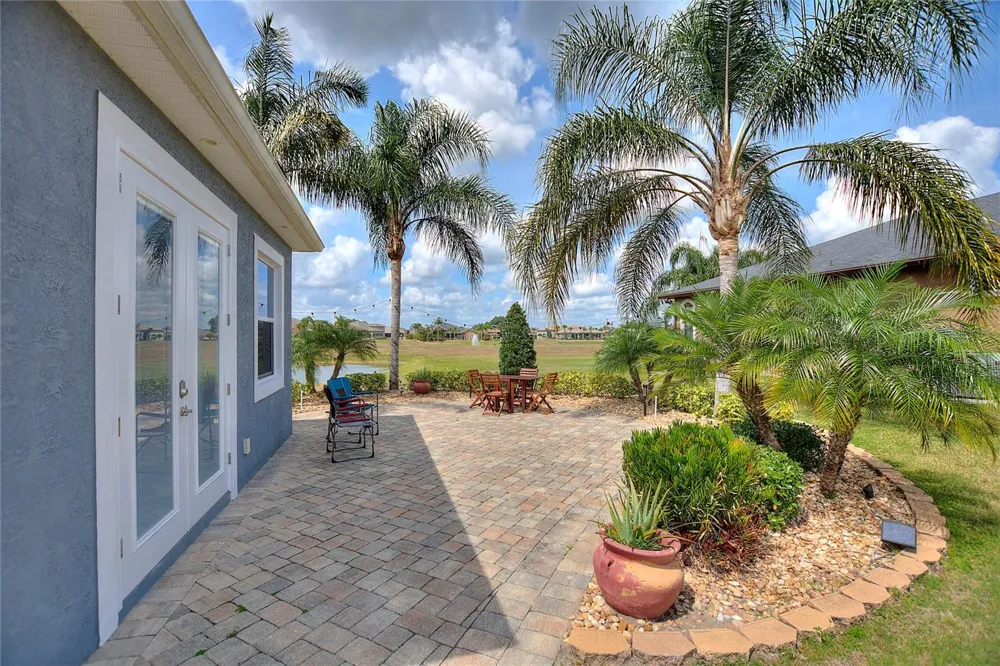 544 NARROW POND ROAD Polk City, FL 33868