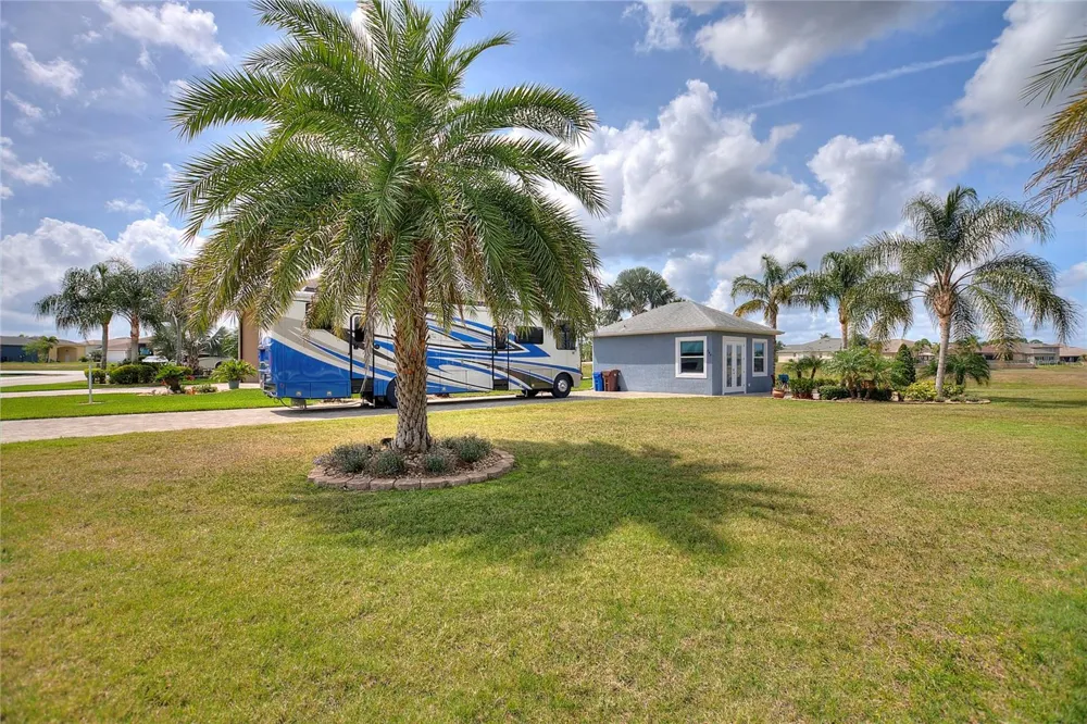 544 NARROW POND ROAD Polk City, FL 33868