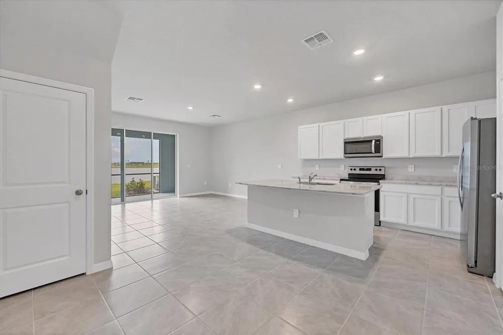 17657 CRESCENT MOON LOOP Bradenton, FL 34211