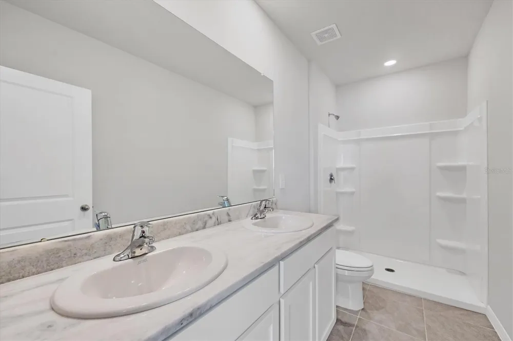 17657 CRESCENT MOON LOOP Bradenton, FL 34211