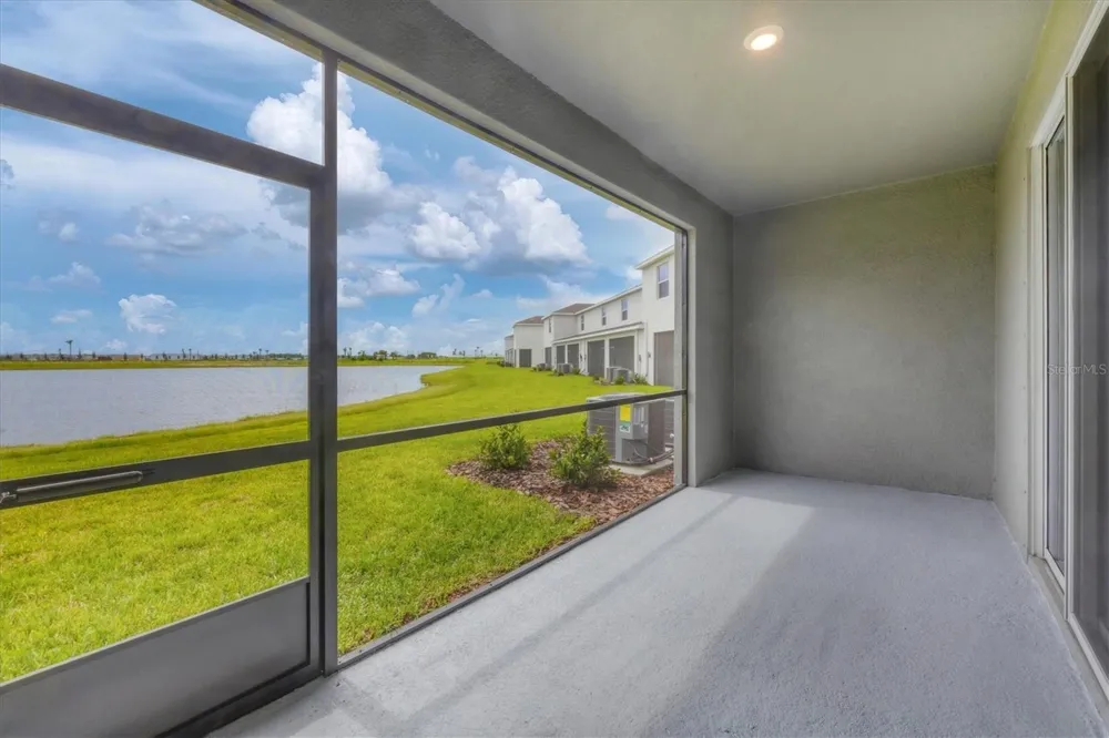 17657 CRESCENT MOON LOOP Bradenton, FL 34211