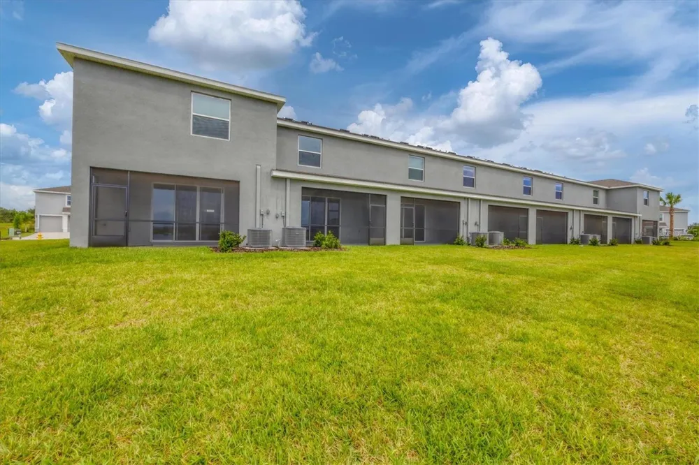 17657 CRESCENT MOON LOOP Bradenton, FL 34211