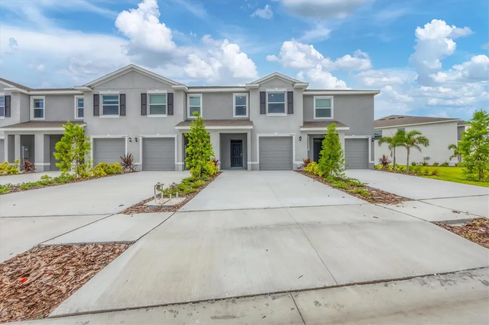 17657 CRESCENT MOON LOOP Bradenton, FL 34211