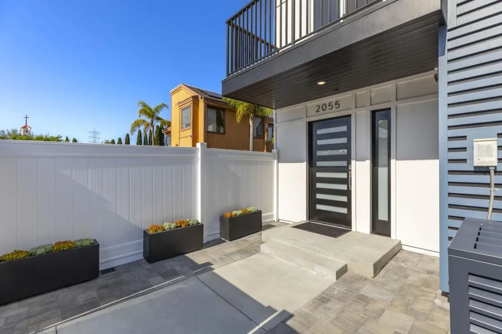 2055 S El Camino Real Oceanside, CA 92054