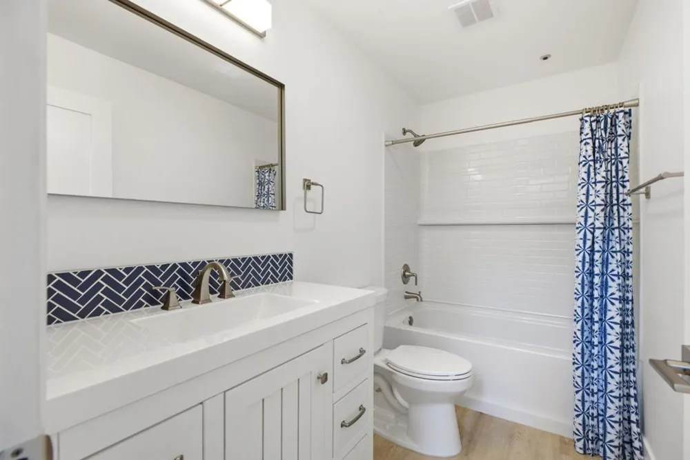 2055 S El Camino Real Oceanside, CA 92054