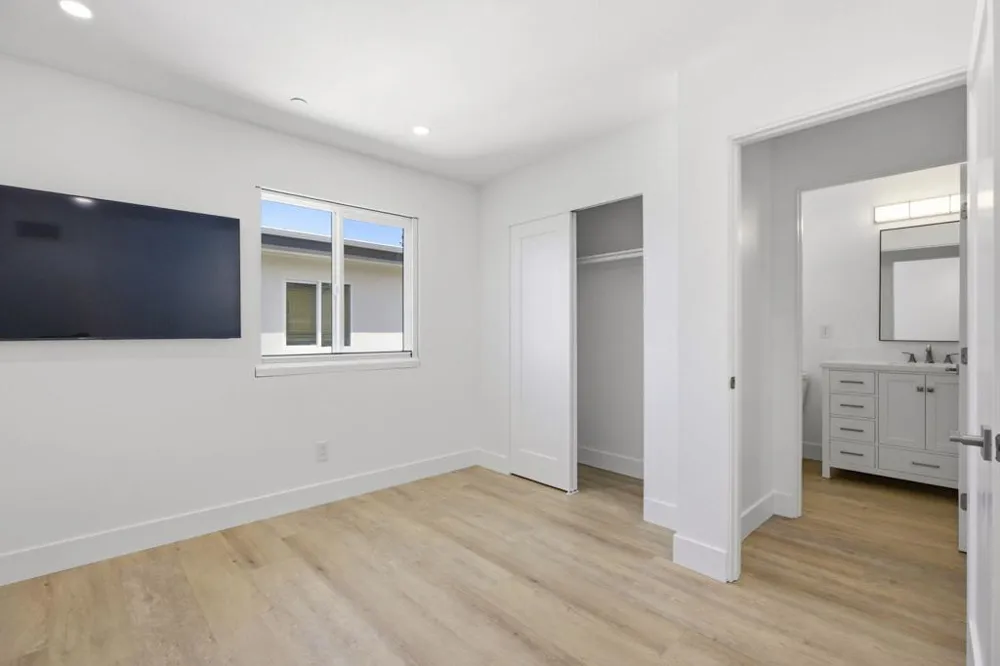 2055 S El Camino Real Oceanside, CA 92054