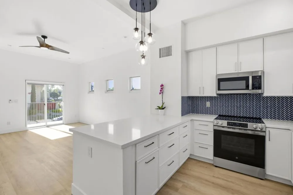 2055 S El Camino Real Oceanside, CA 92054