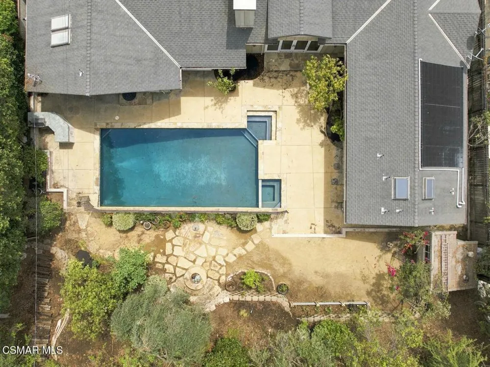 631 Camino Verde Thousand Oaks, CA 91360