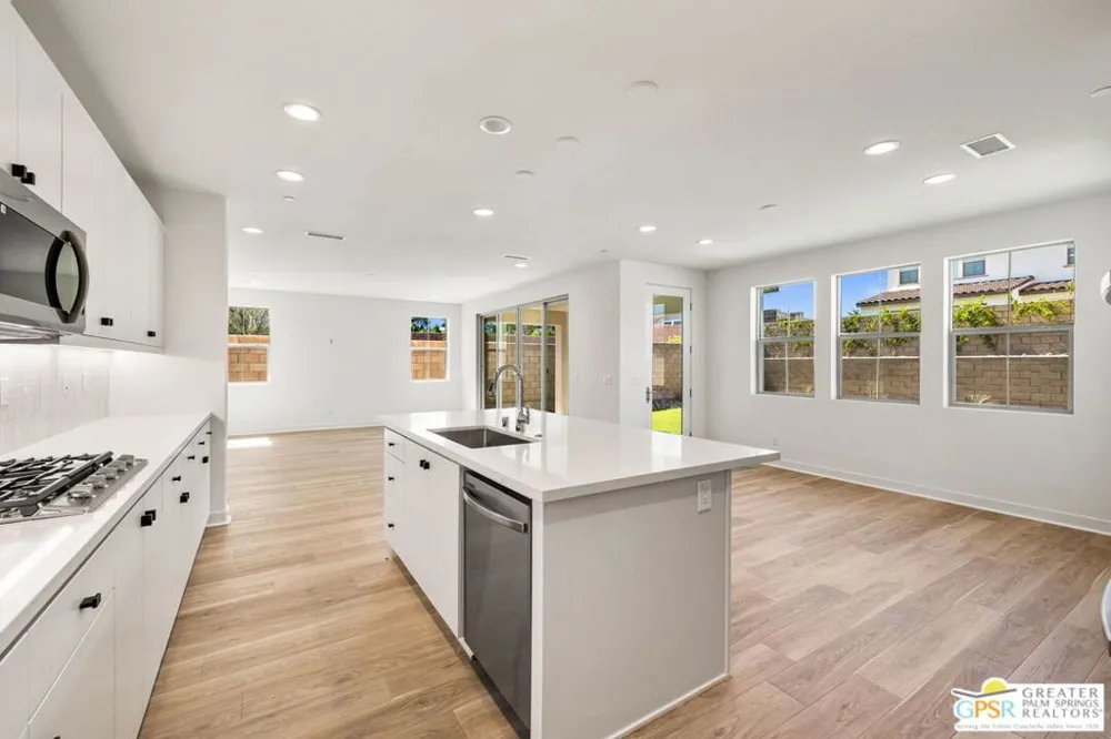 35851 Lasuen Street Palm Desert, CA 92211