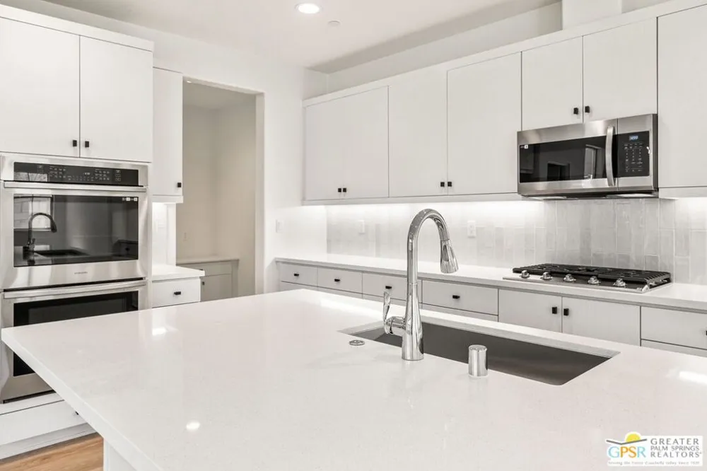 35851 Lasuen Street Palm Desert, CA 92211