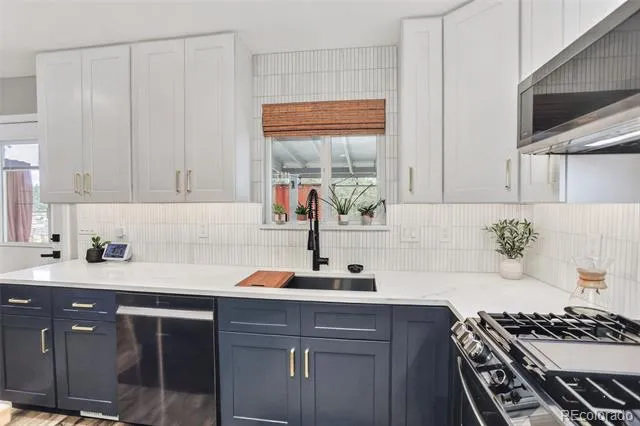 1374 Dover Street Broomfield, CO 80020